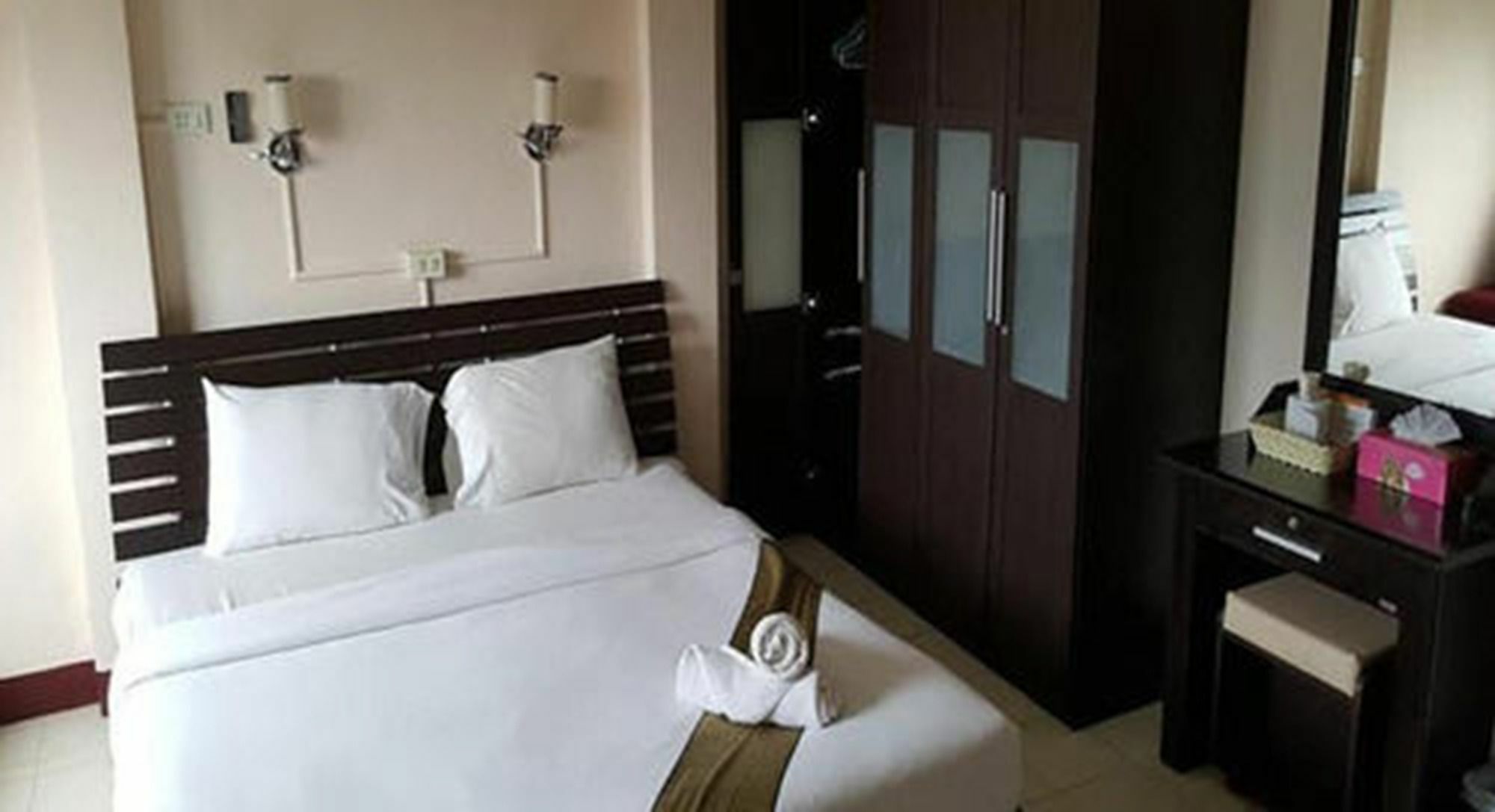 Ferb Guest house 2*
